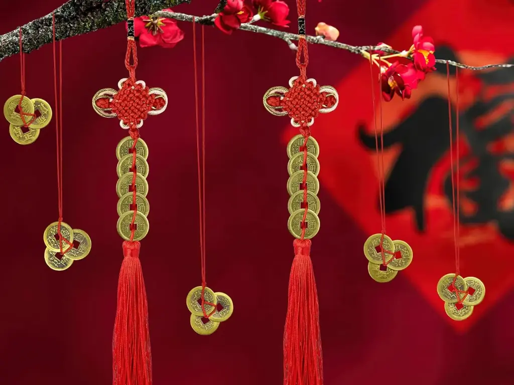 Hanging Lucky Knot with Coins